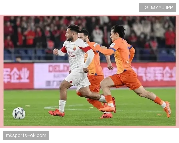 上海海港近期阵容磨合与防守稳定，需通过关键场次表现检验争冠竞争力